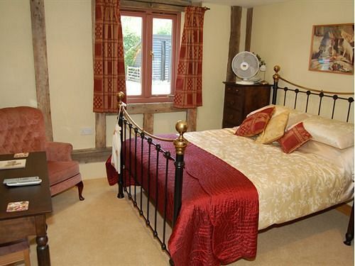 Отель Oak Farm Barn Beyton Экстерьер фото