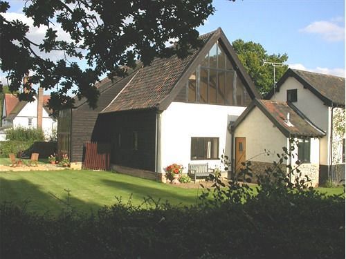 Отель Oak Farm Barn Beyton Экстерьер фото
